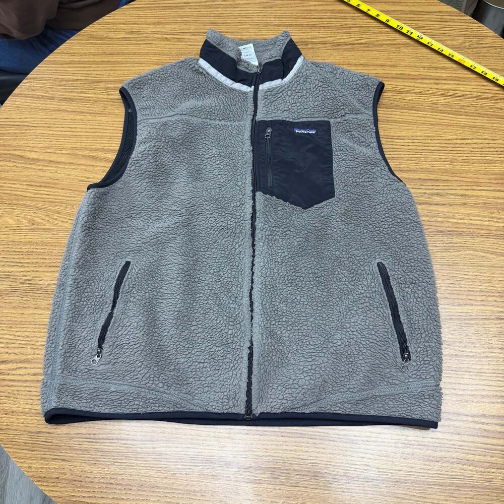 Patagonia Men's Classic Retro-X Deep Pile Sherpa Fleece Vest Nickel Grey